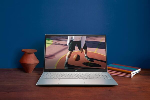 HP Pavilion 15-eg2000sf Ordinateur Portable 15,6